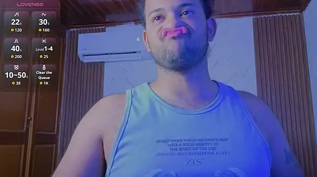 luke44404 stripchat live cam model