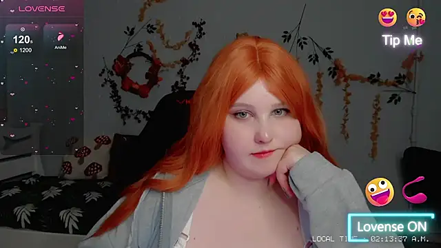 Crystal__Chris stripchat live cam model