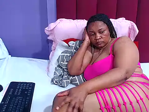 YELLOWBUTERCREAM stripchat live cam model