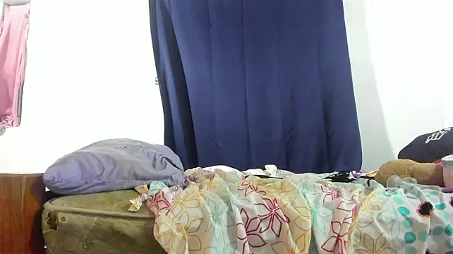 brithani_sofi stripchat live cam model