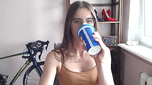 love_megi stripchat live cam model