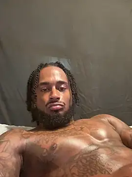 Yeahmir stripchat live cam model