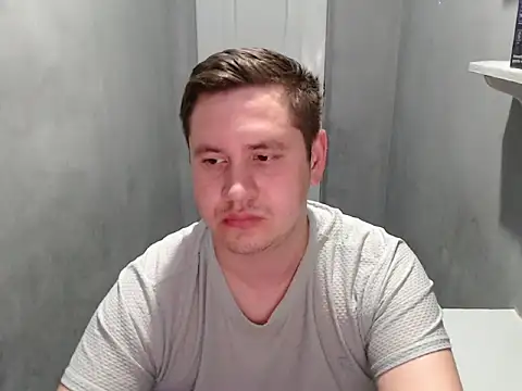 Max_Marlinn stripchat live cam model