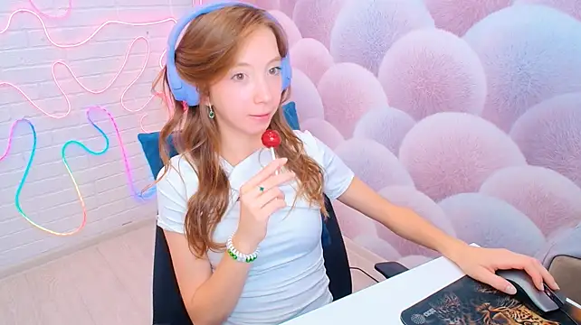 ErotickMonick stripchat live cam model