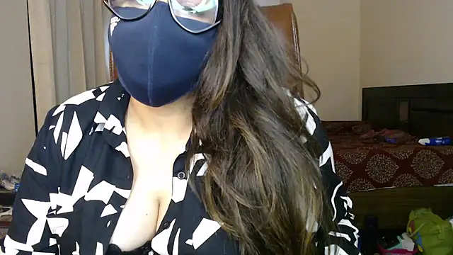 SEXY-Sardarni stripchat live cam model