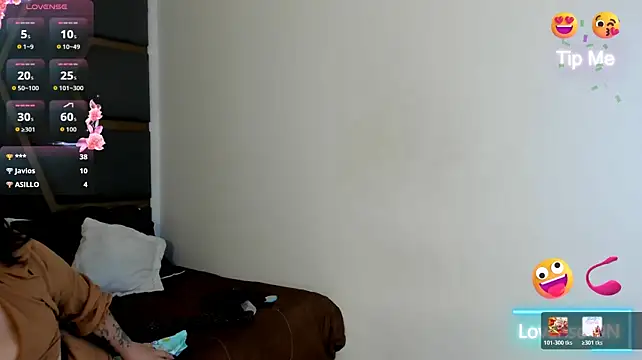 juana_valkiria stripchat live cam model