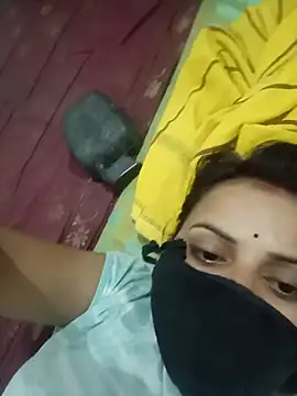 sweety-girll stripchat live cam model