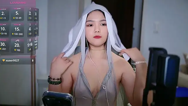 c-xuxu150 stripchat live cam model