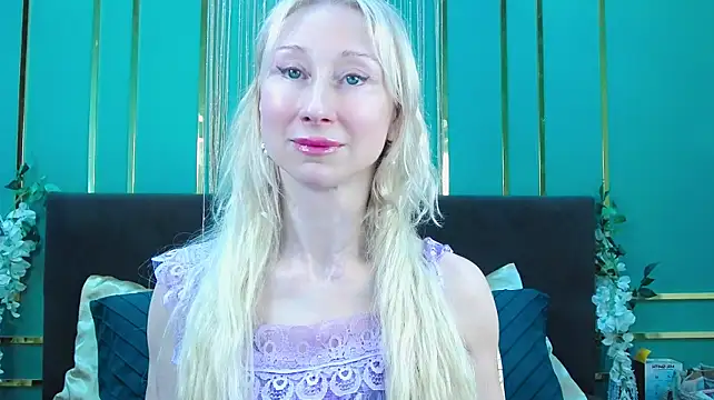 KissDreamm stripchat live cam model