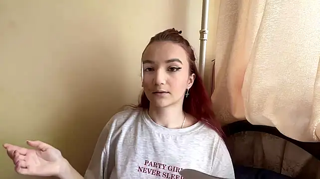 ArielDarter stripchat live cam model