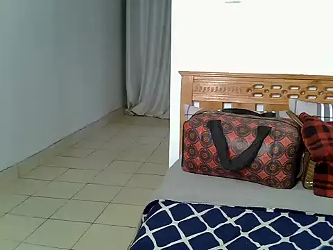 Thee_rider stripchat live cam model