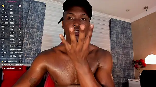 DannSmmith stripchat live cam model