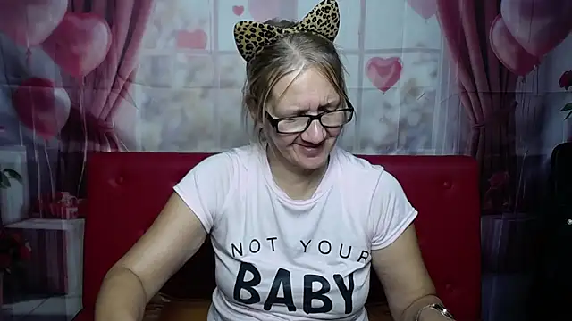 MelisaWorld stripchat live cam model