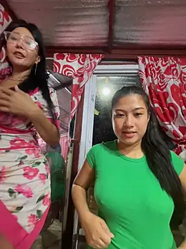 sweetieme stripchat live cam model