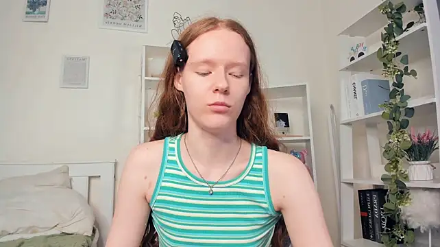 ZaraBluitt stripchat live cam model