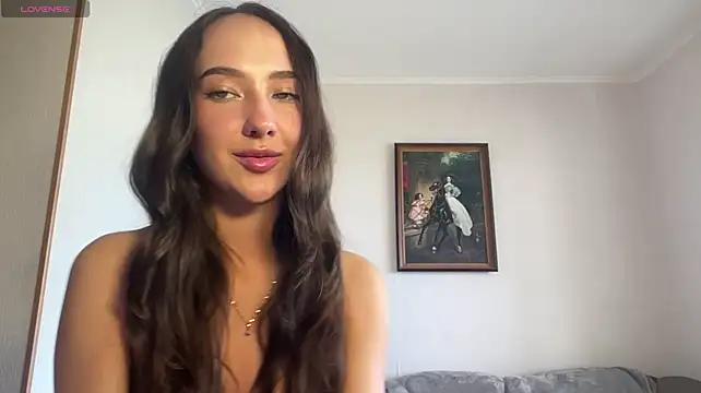 Liesenaniles stripchat live cam model