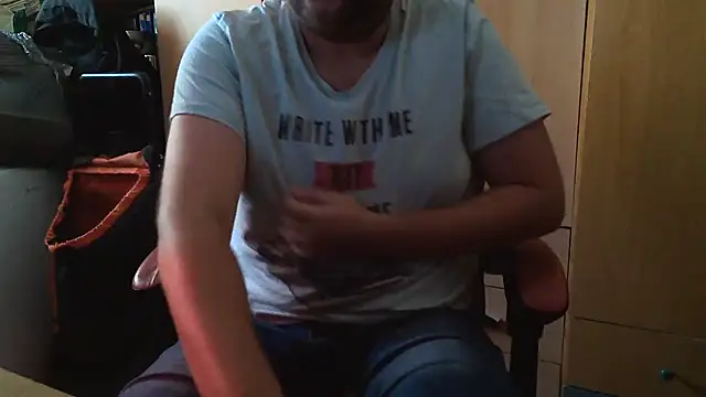 Javier_bear stripchat live cam model