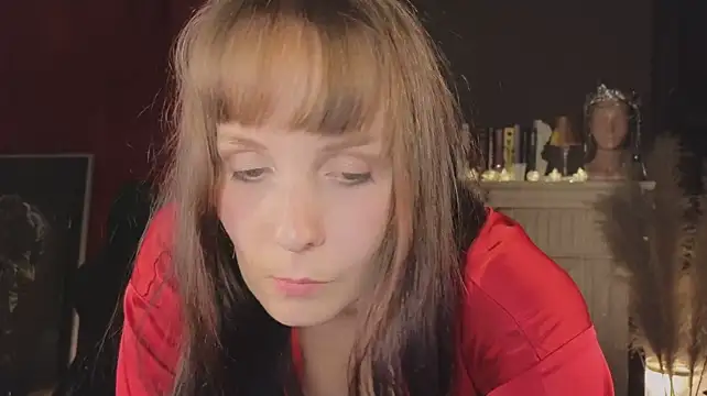 AdelleIvy stripchat live cam model