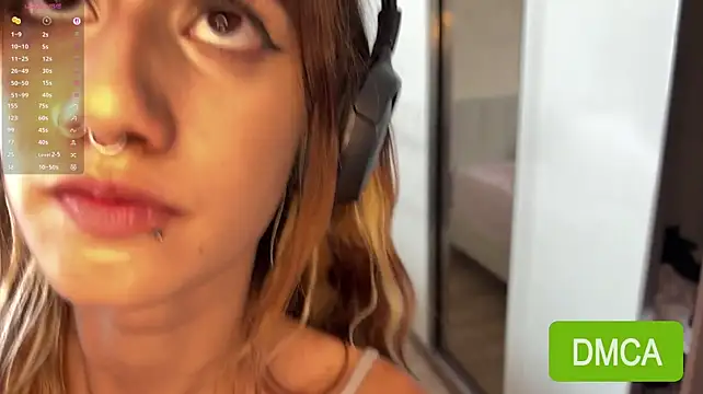 JuliaPierce stripchat live cam model