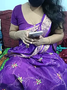 Rathi_Tamil stripchat live cam model