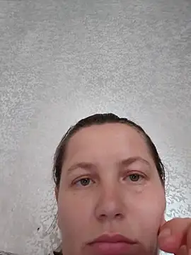 MalaryBevz stripchat live cam model