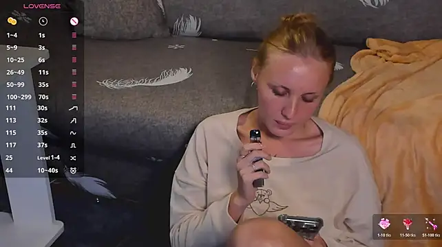 LianaFord stripchat live cam model