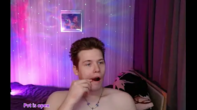 Sheldon_music stripchat live cam model