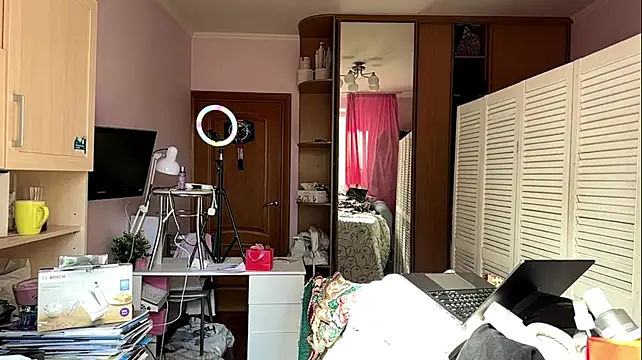 Yeniferyyyy stripchat live cam model