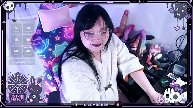LiloMoon69 stripchat live cam model