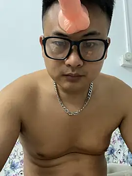 lixiaoshuai8 stripchat live cam model