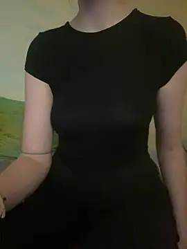 KittieCreme stripchat live cam model