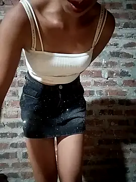 Elena_Mia stripchat live cam model