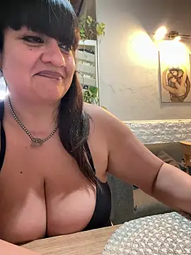 Sensualmente333 stripchat live cam model