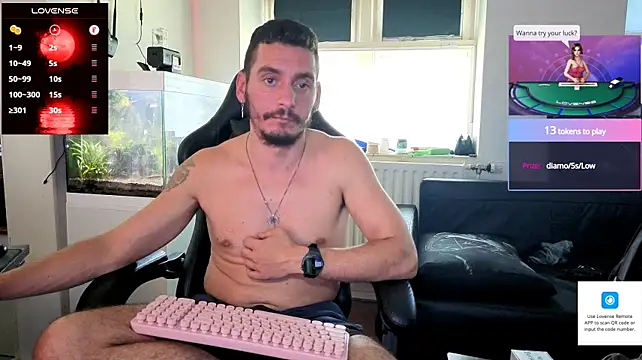 Rayzel_White stripchat live cam model