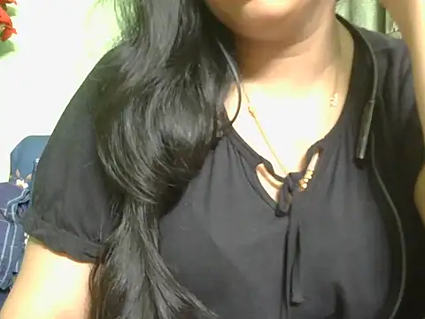 Mukta_010 stripchat live cam model