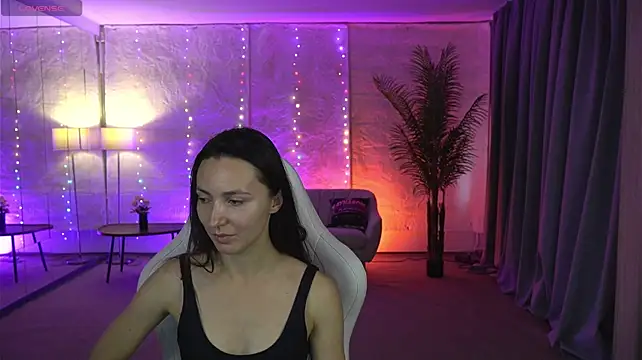 Mary054_Sweet stripchat live cam model