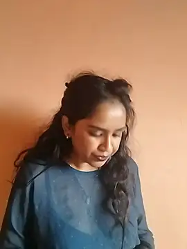 Indiancutiexo stripchat live cam model