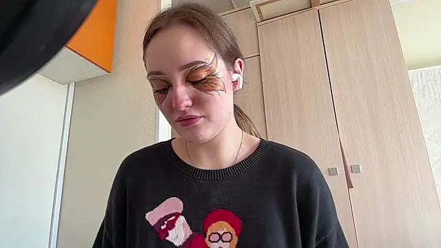 ShereeRepetowski stripchat live cam model