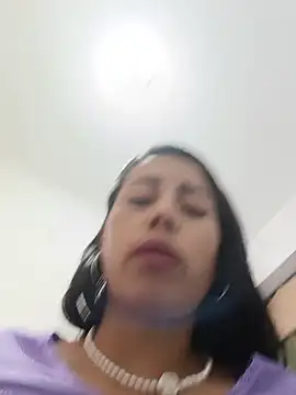 _andrea30 stripchat live cam model