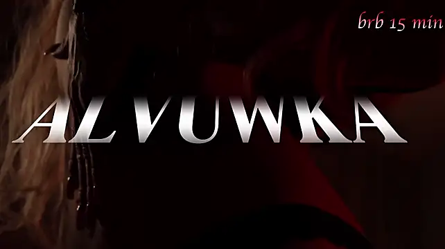 Alvuwkaa stripchat live cam model