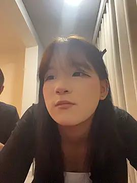 xiaoshuai2660 stripchat live cam model