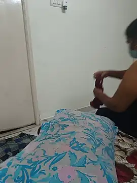 tamil_manjalmaami stripchat live cam model
