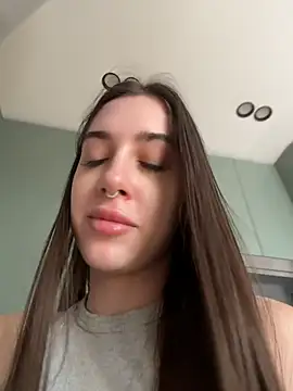 BOOMFOXY stripchat live cam model