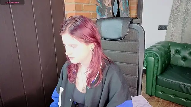 Fox__Cute stripchat live cam model