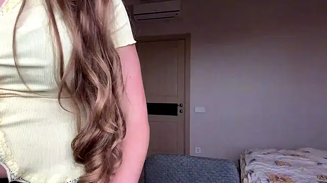 LizettoFortuna stripchat live cam model