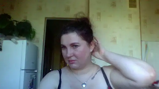 Velenaz stripchat live cam model