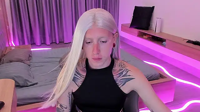 ivo_blake stripchat live cam model