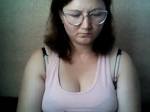 Oliviiaa_Valter stripchat live cam model