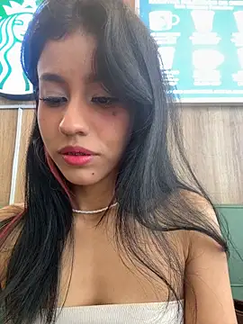 Alejandra_ospina stripchat live cam model