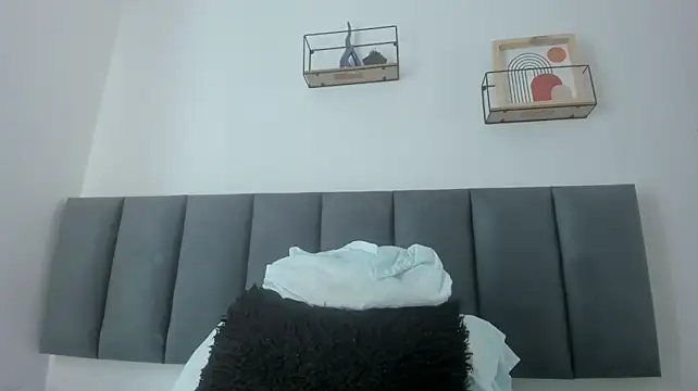 MaraOwen_ stripchat live cam model